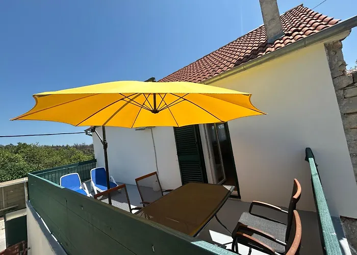 아파트 Nikola 스크라딘